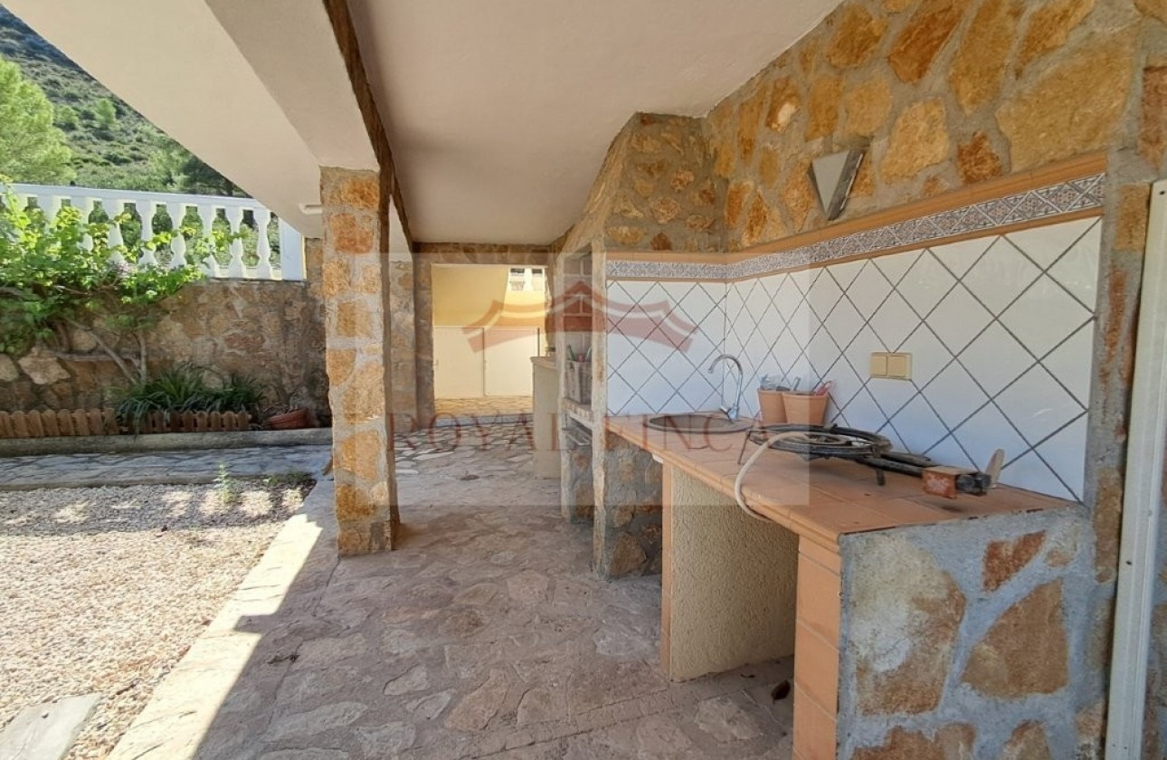 Sale - Chalet -
Pedreguer