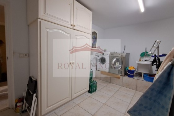 Sale - Chalet -
Pedreguer