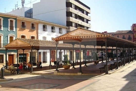 Sale - Chalet -
Pedreguer