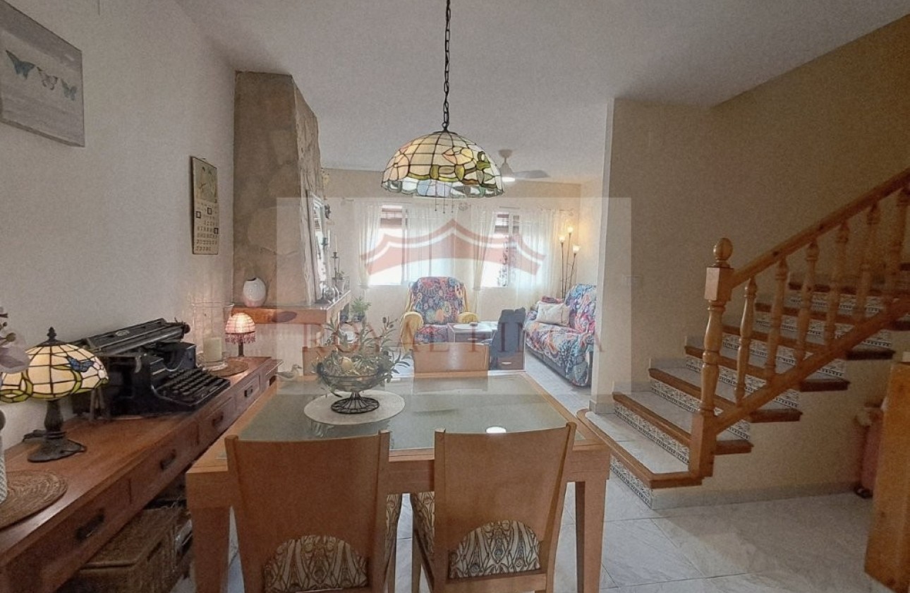 Revente - Maison de ville -
Els Poblets