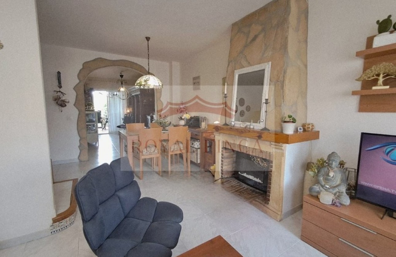 Revente - Maison de ville -
Els Poblets