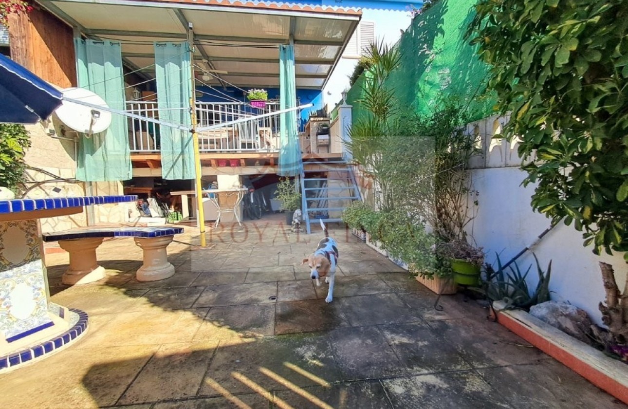 Revente - Maison de ville -
Els Poblets