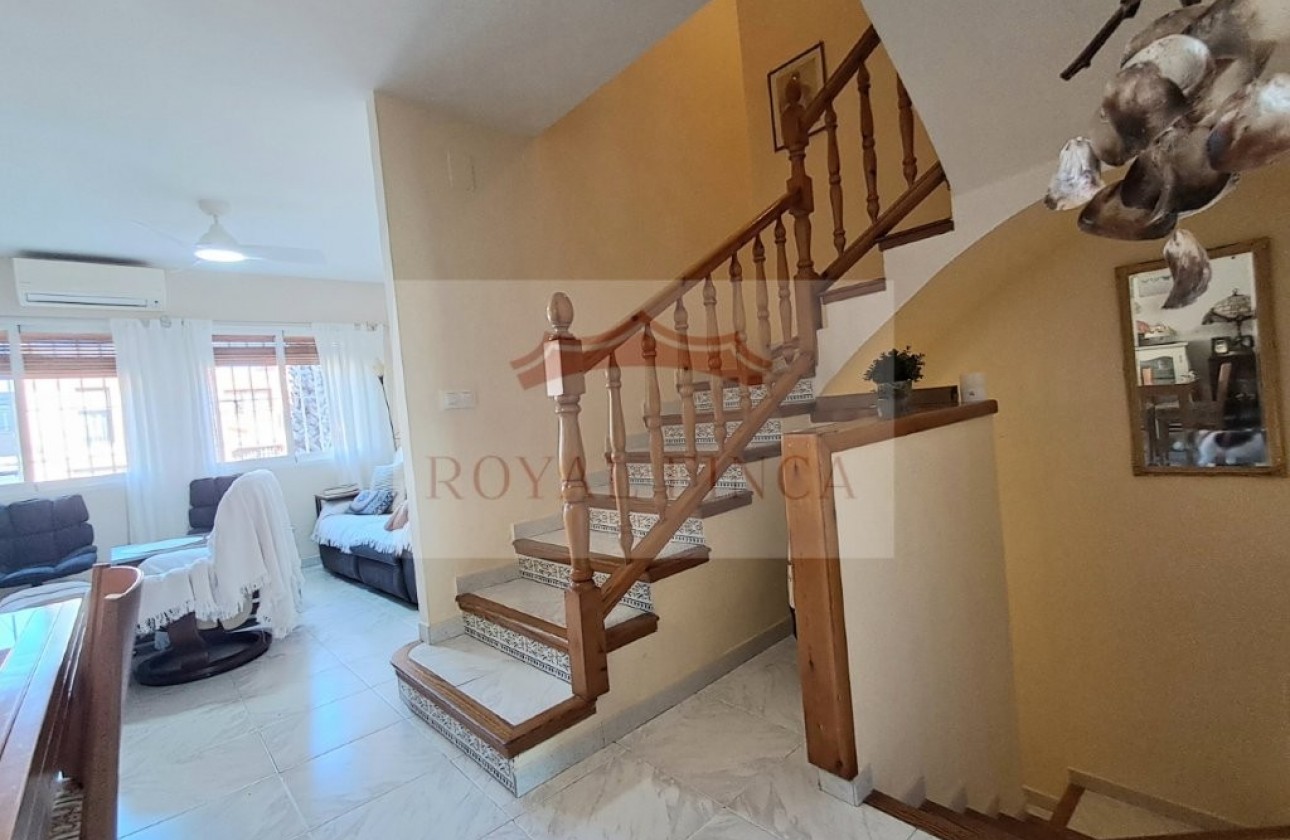 Revente - Maison de ville -
Els Poblets