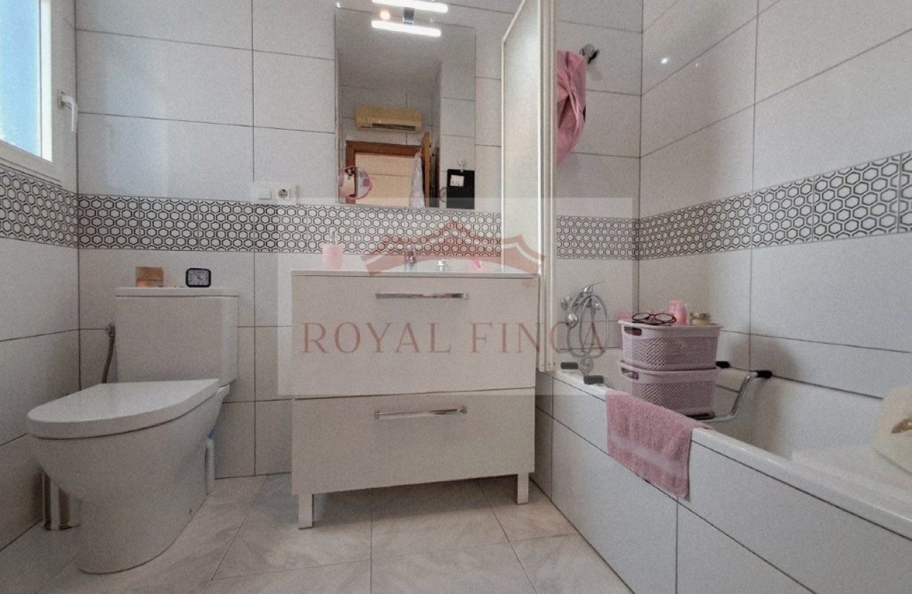 Revente - Maison de ville -
Els Poblets