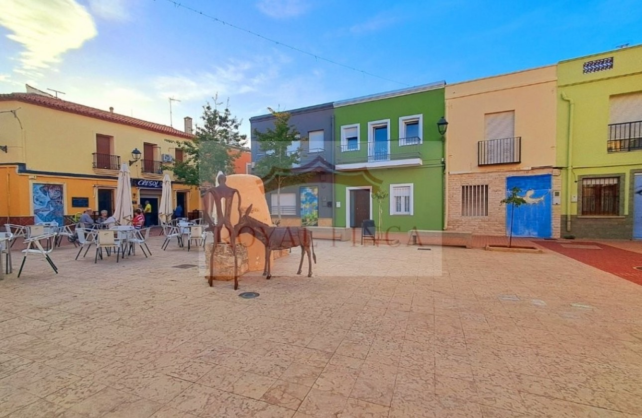 Revente - Maison de ville -
Els Poblets