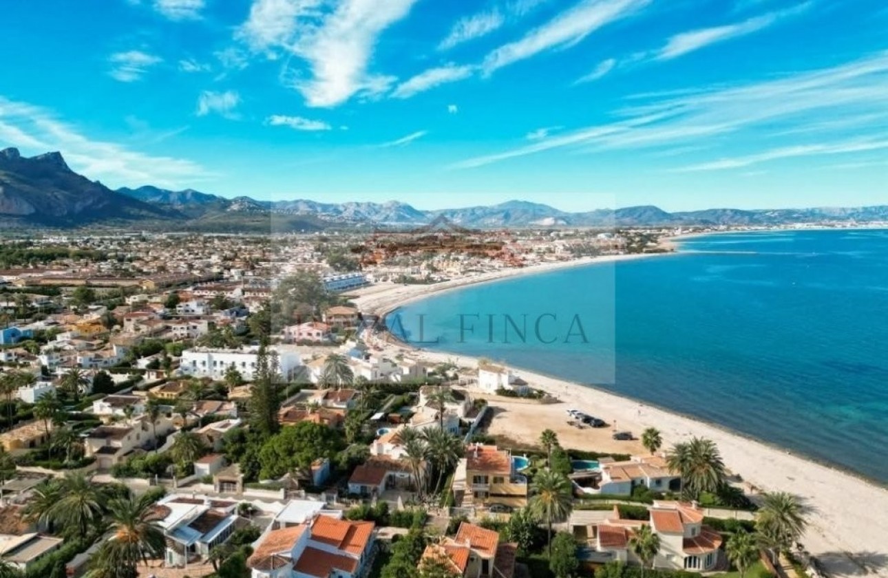 Revente - Maison de ville -
Els Poblets