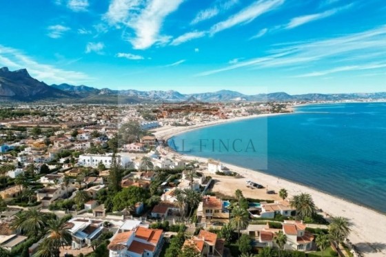 Revente - Maison de ville -
Els Poblets