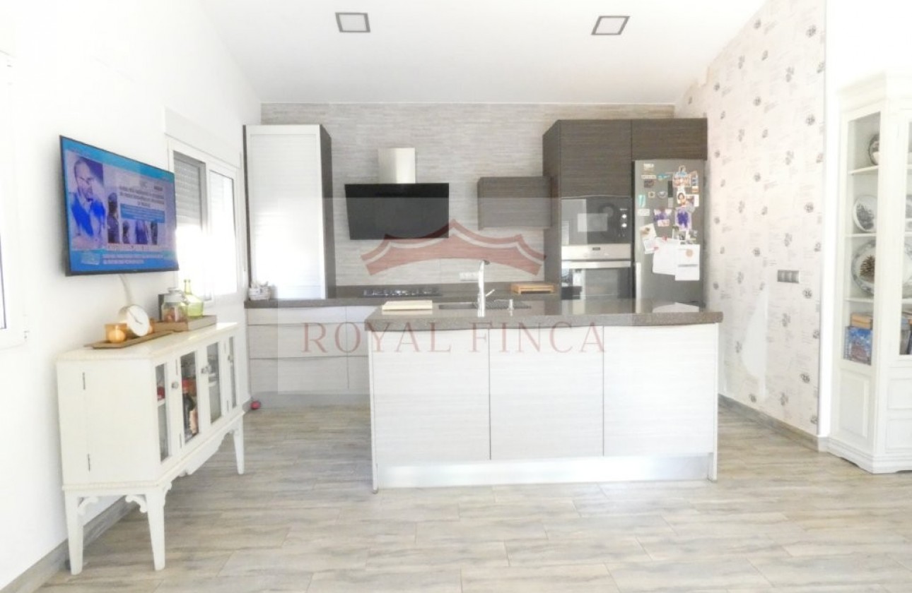 Sale - Chalet -
Denia - Center