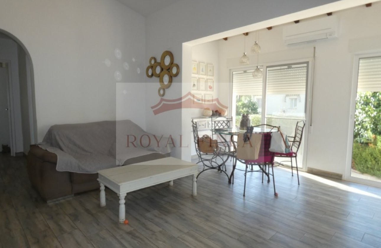 Sale - Chalet -
Denia - Center