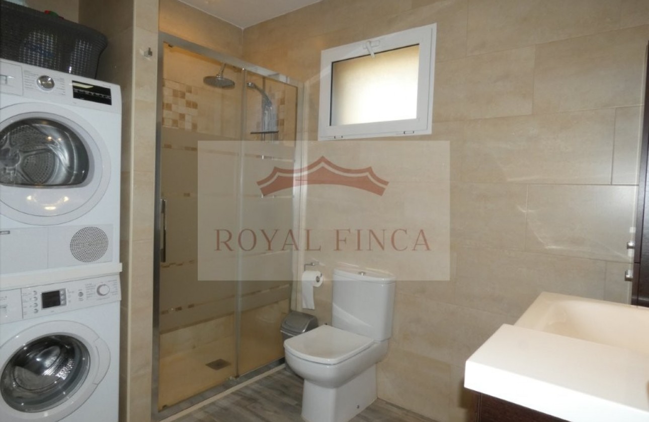 Sale - Chalet -
Denia - Center