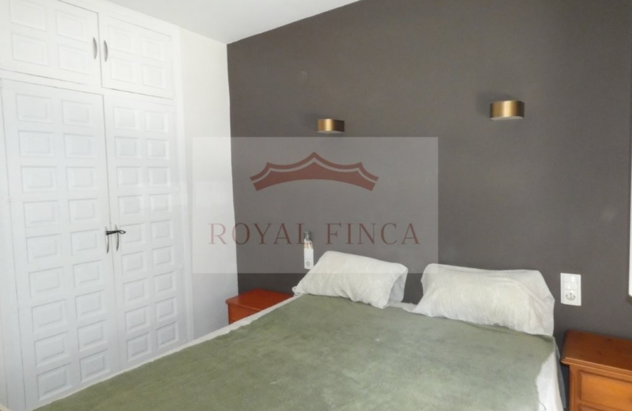 Sale - Chalet -
Denia - Center