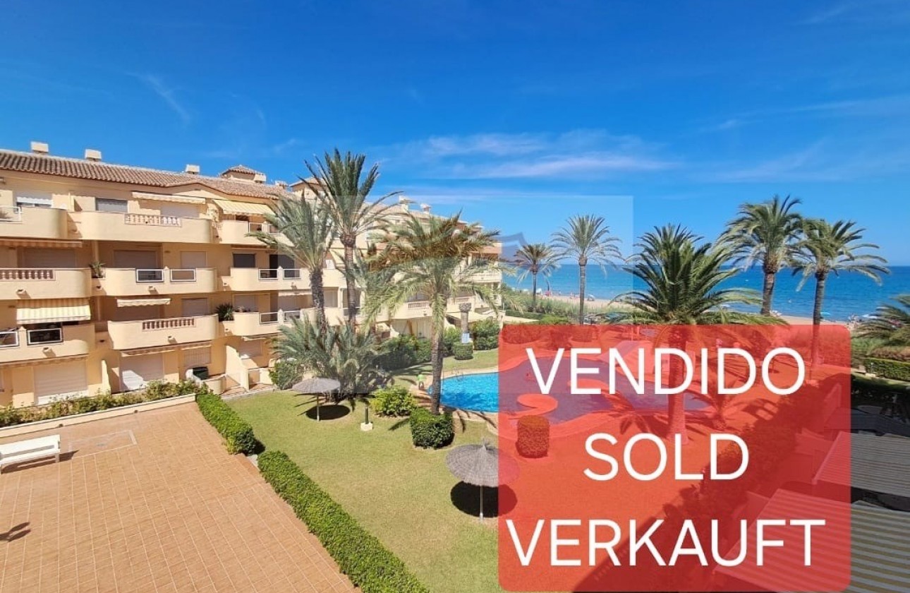 Sale - Apartment / flat -
Denia - Center