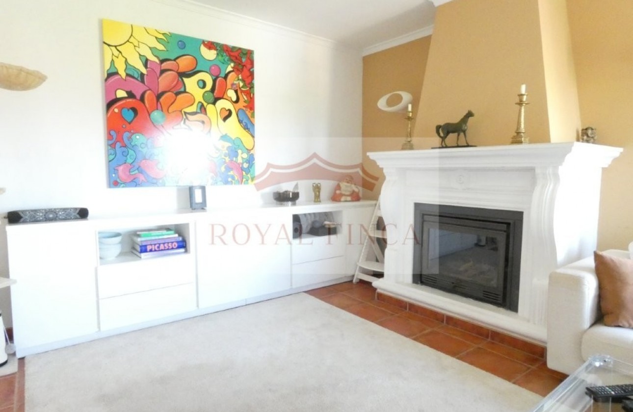 Sale - Villa / Semi semi-detached -
Denia - Devesses - Monte Pego