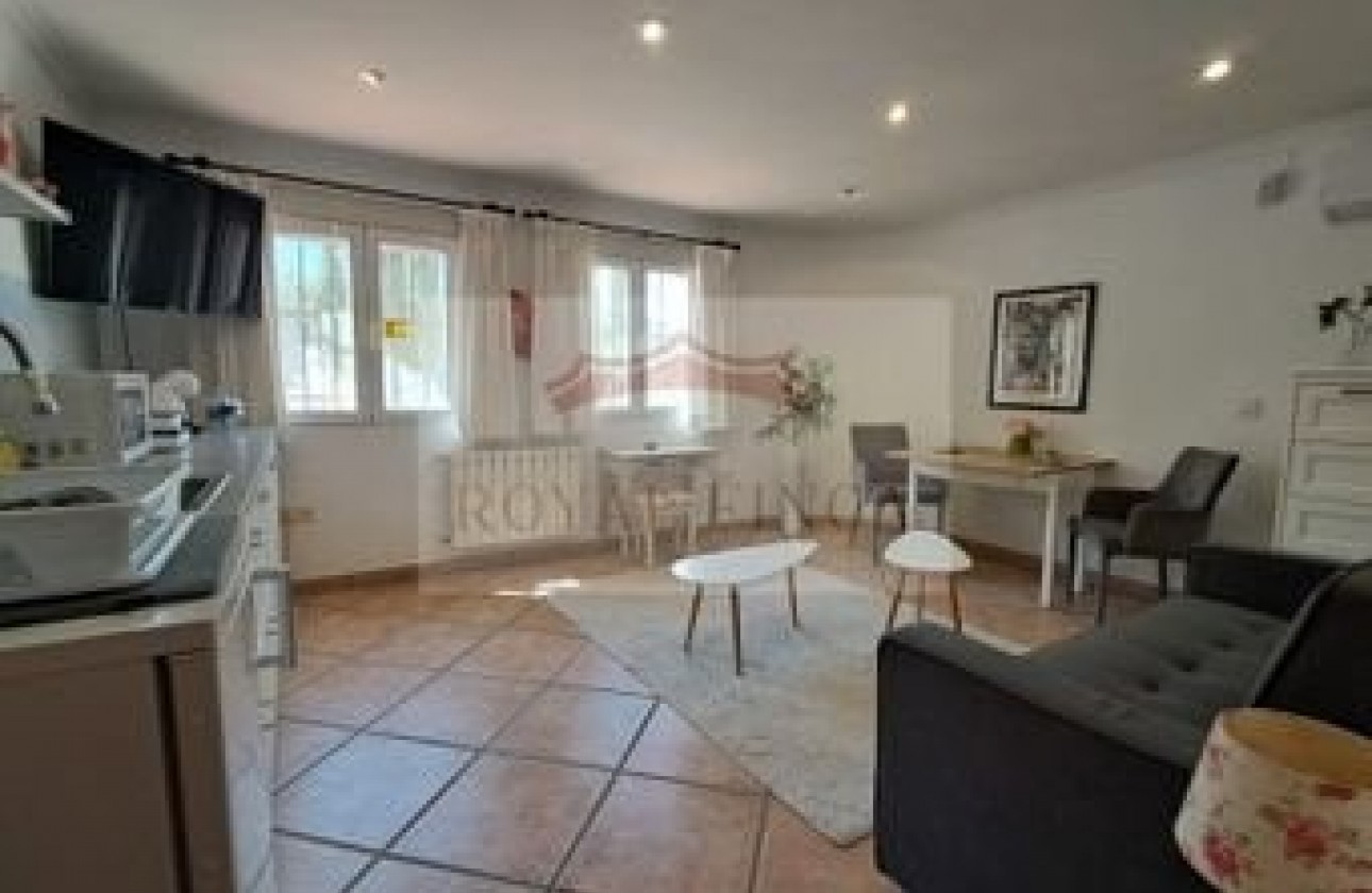 Sale - Villa / Semi semi-detached -
Denia - Devesses - Monte Pego