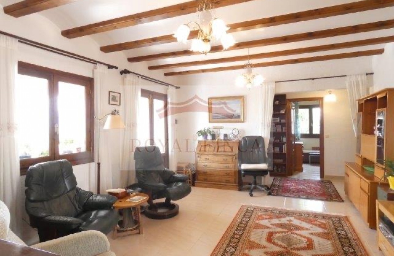 Revente - Chalet -
Orba