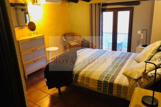 Sale - Townhouse -
Jalón